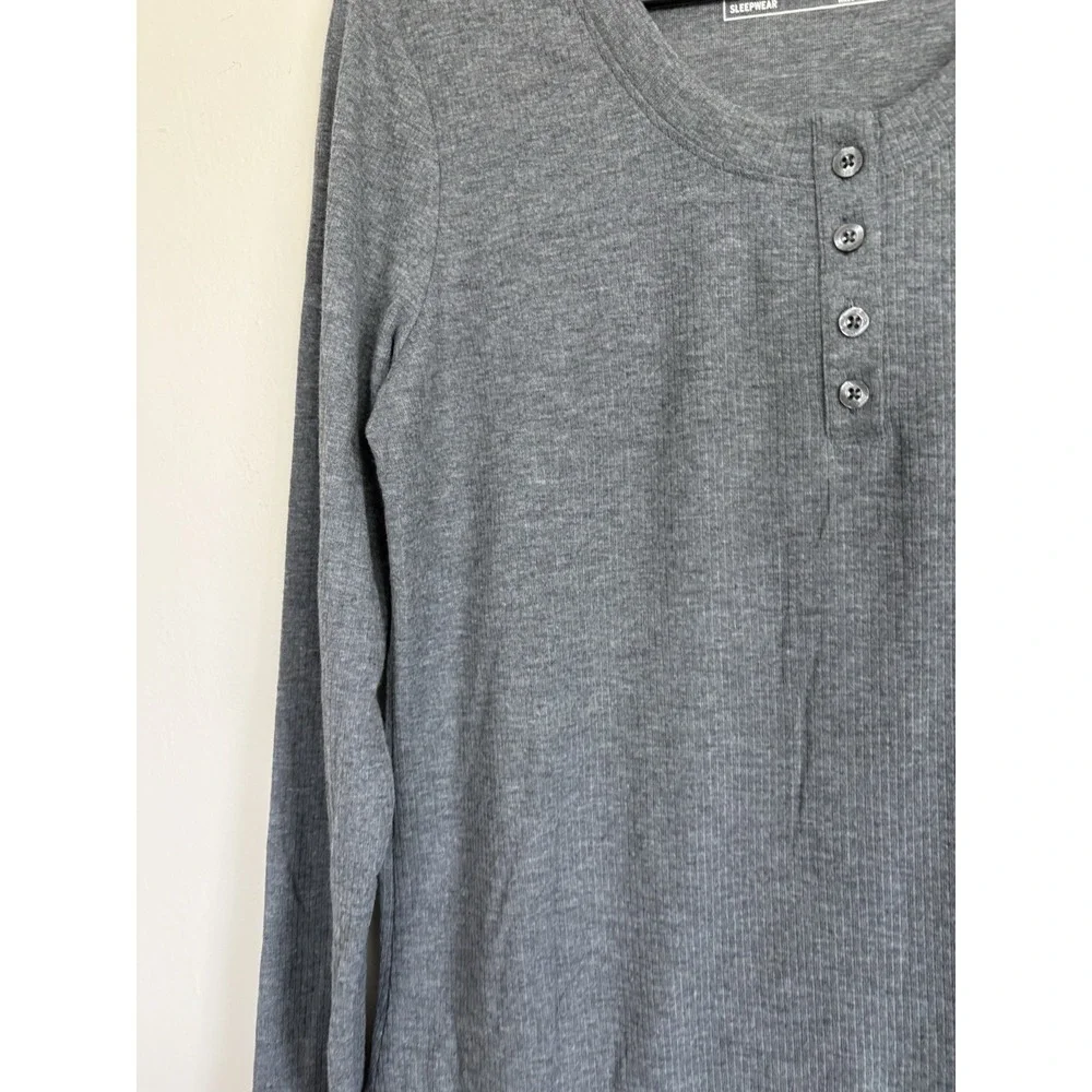 Eddie Bauer Grey Waffle Knit Henley VNeck Long Sleeve SMALL Capsule‎ Wardrobe